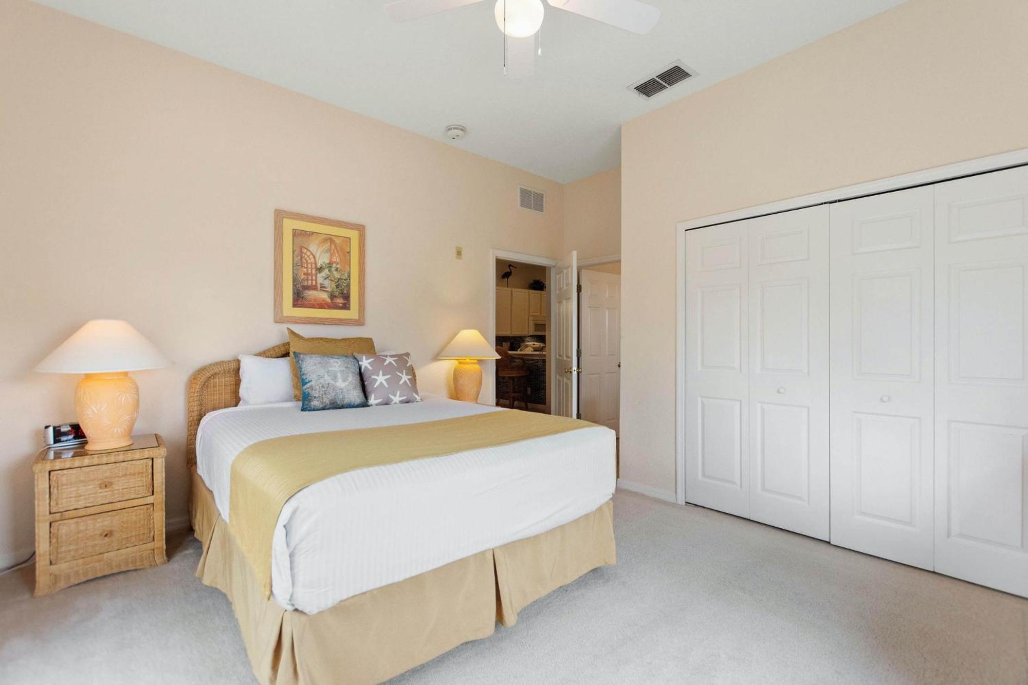 Bahama Bay 21013 Apartment *