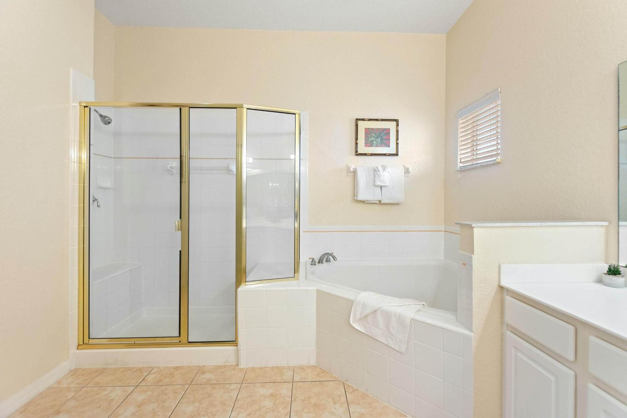 Bahama Bay 21013 Apartment *